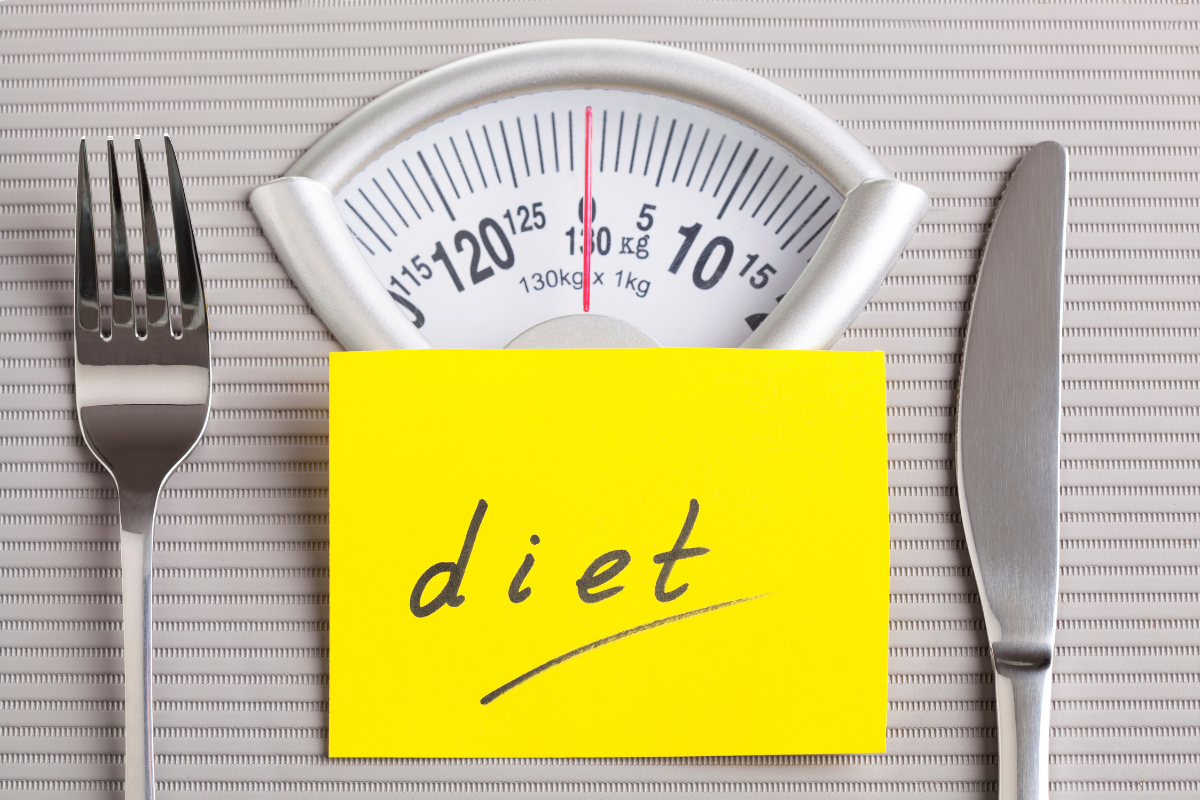 Diet scales image scales, knife and fork diet image